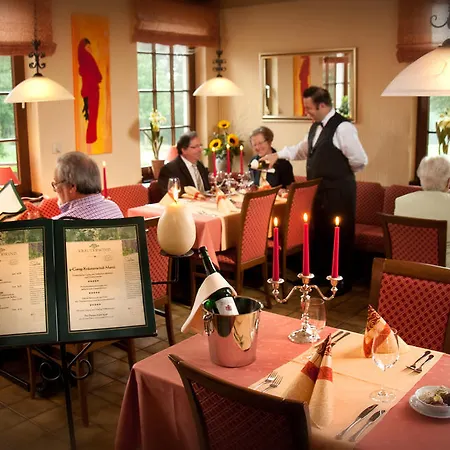 Restaurant Sonnenhof Szálloda Weyerbusch