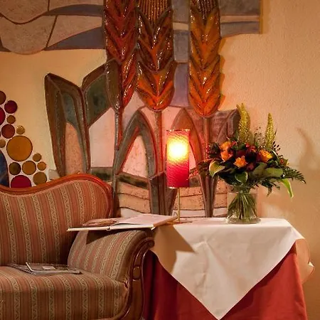 Restaurant Sonnenhof Szálloda 3*